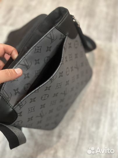 Сумка Louis Vuitton