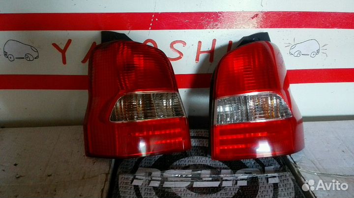 Стоп сигнал мазда демио 97-2001г правый/левый