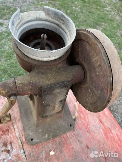 Сепаратор для молока ручной