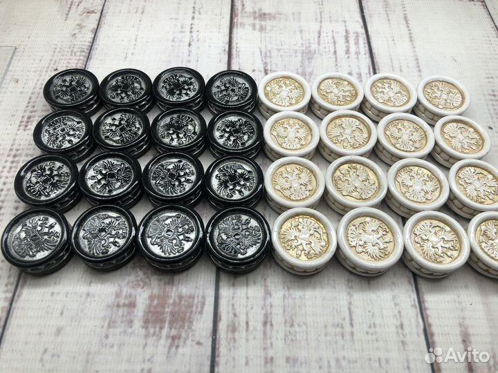 Фишки для нард и нарды