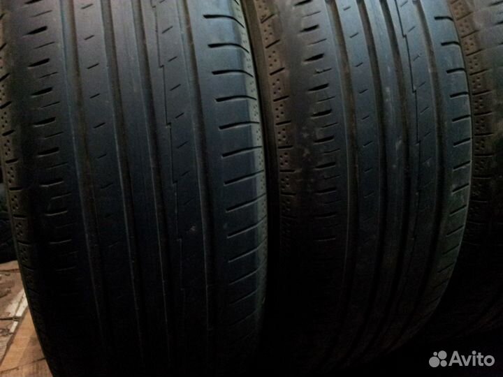 Yokohama BluEarth AE50 215/65 R17 99V