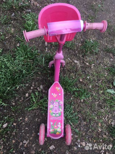 Детский самокат для девочки