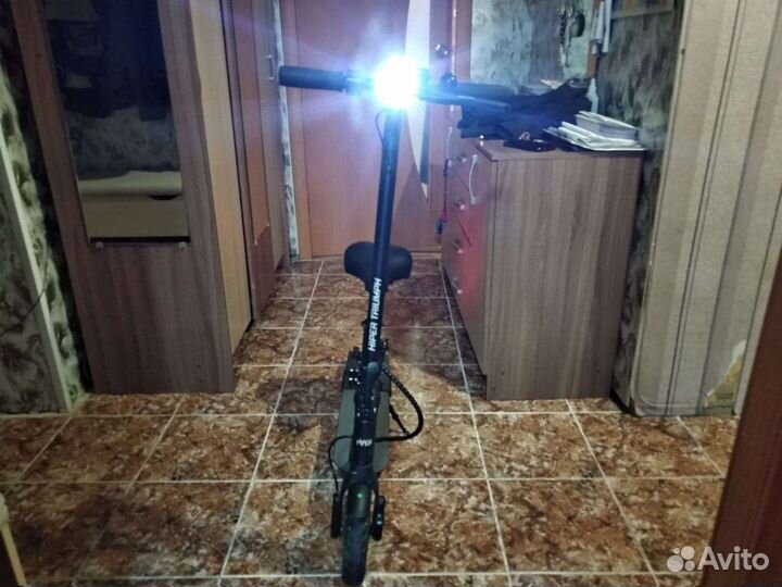 Электросамокат hiper triumph