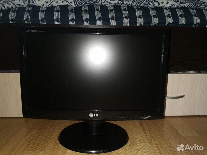 Монитор LG 17 дюймов