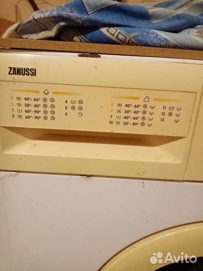 Стиральная машина на запчасти zanussi