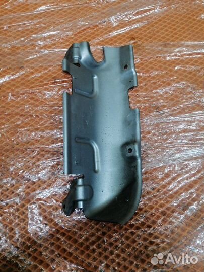 Защита выпускного коллектора Audi A6 C6 4F ccea