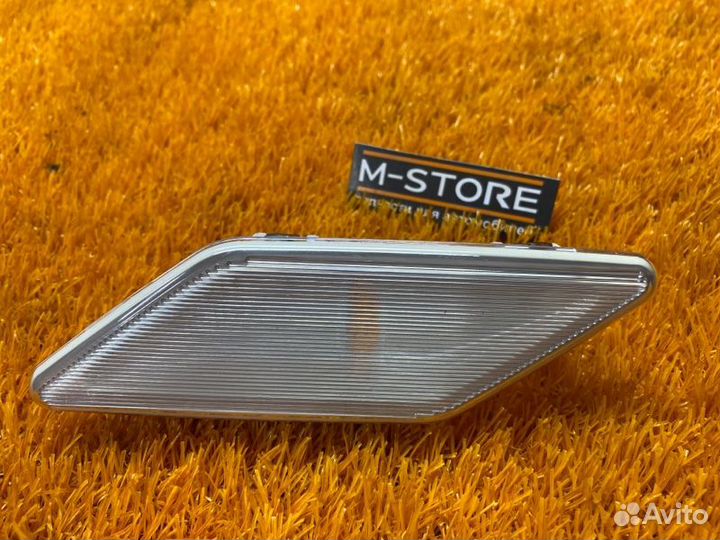 Плафон освещения Bmw 3-Series E46 M43B19 (194E1)