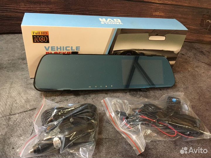 Видеорегистратор зеркало 2 камеры