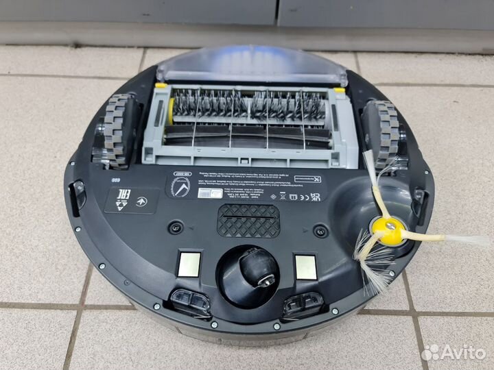 Робот-пылесос iRobot Roomba 698