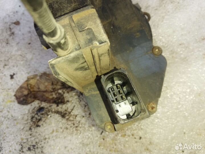 Замок двери Джили Эмгранд EC-7