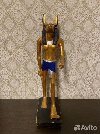 Египетская статуэтка