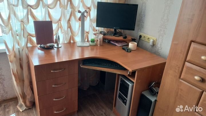 Детская стенка с комп.столом