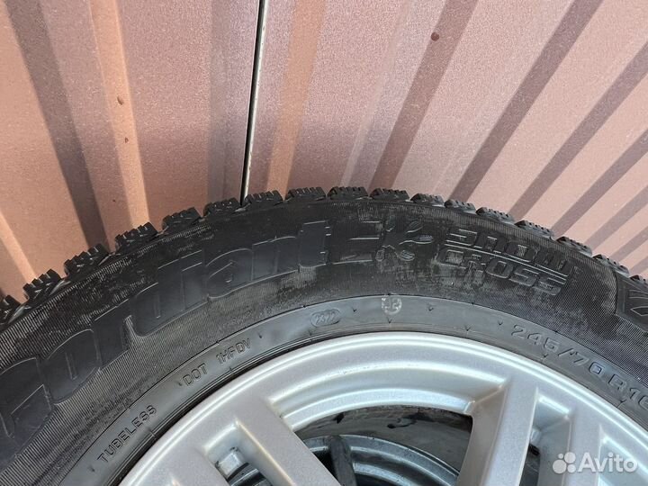 Колеса в сборе зимние 245/70r16 УАЗ Нива