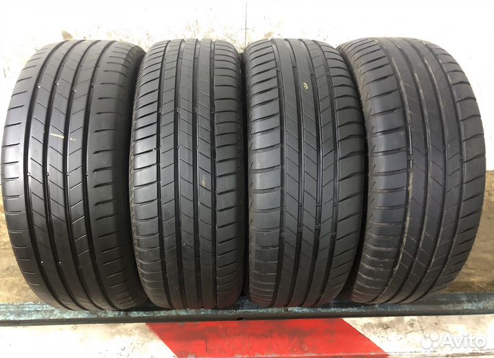 Bridgestone Turanza T005 215/55 R17