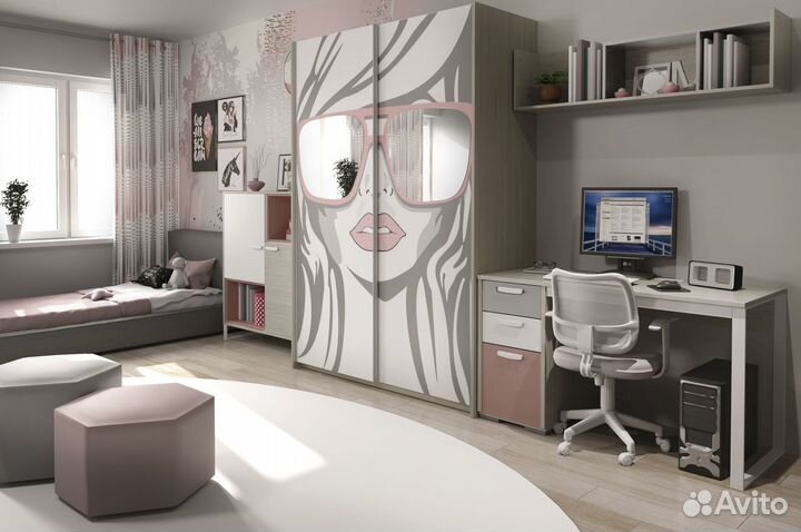 Стол письменный