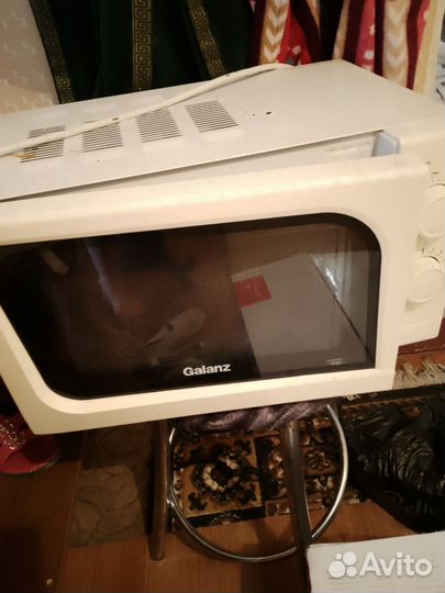 Микроволновая печь Elenberg