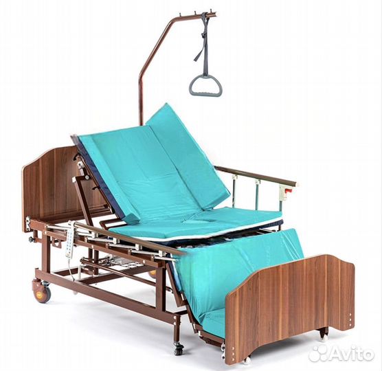 Медицинская кровать для лежачих больных