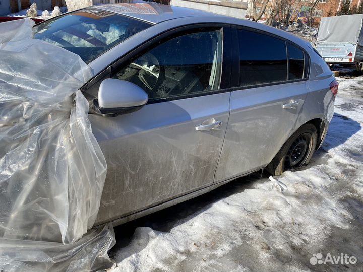 Chevrolet cruze 1.8 хэтчбек