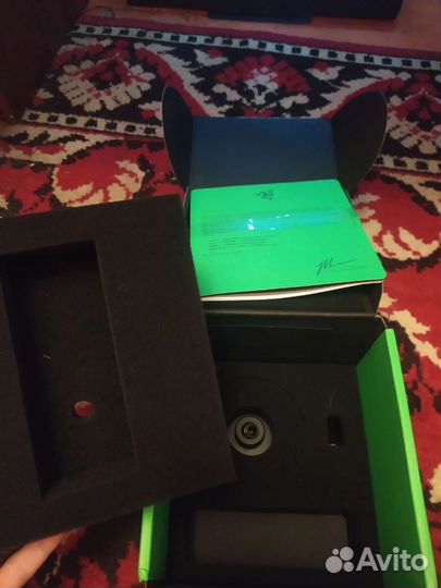 Микрофон Razer Seiren X со стойкой и поп фильтром