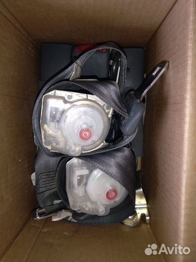 Ремни безопасности Toyota Prius