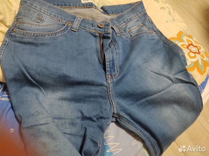 Джинсы