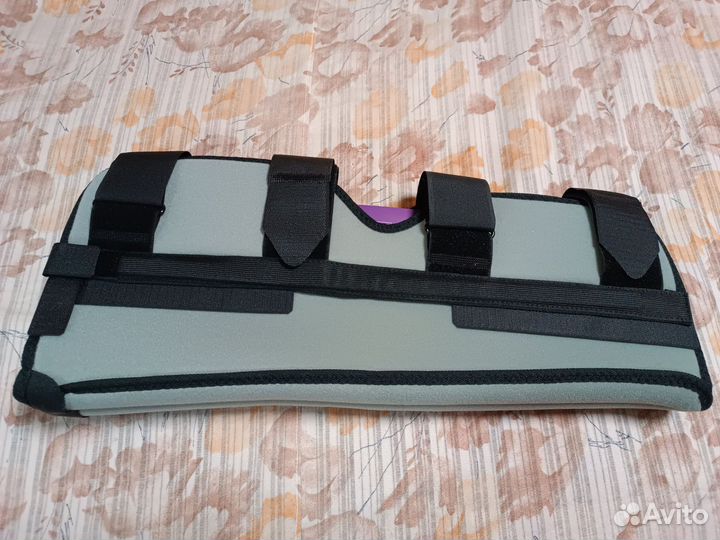 Тутор на коленный сустав новый