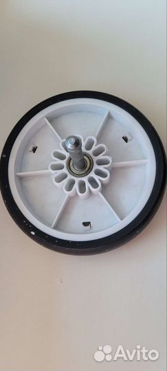 Колесо для коляски yoya