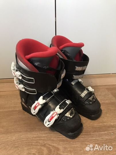 Горнолыжные ботинки детские