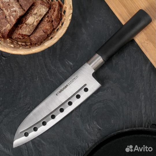 Нож кухонный nadoba keiko Сантоку с отверстиями, л