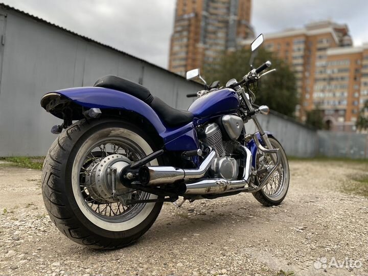 Мотоцикл honda VT 600 чоппер
