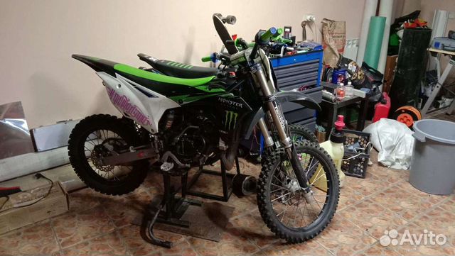 Кроссовый мотоцикл Kawasaki kx 85 - 2015 год