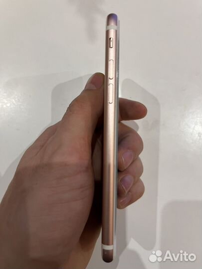 iPhone 7, 32 ГБ