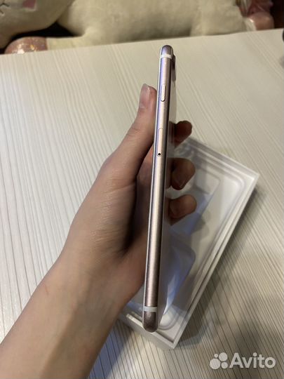 Телефон iPhone 7 plus 32gb на запчасти