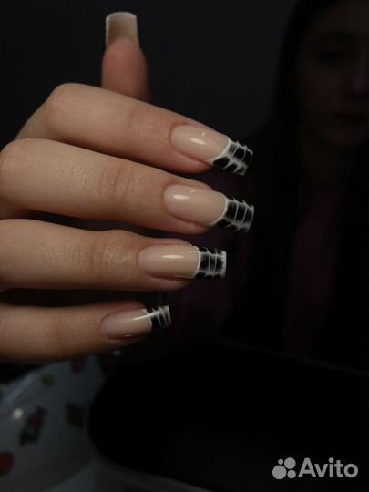 Мастер маникюра