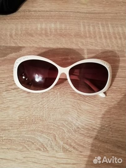 Солнцезащитные очки женские