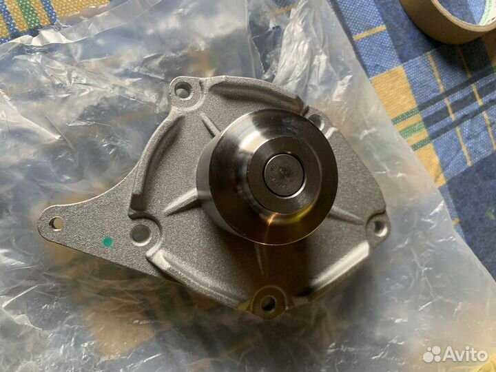 Помпа Magneti наRenault Megane 2 1.5 dCi 02