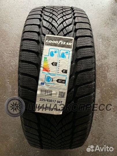 Goodyear UltraGrip Ice 2 225/45 R17 94T