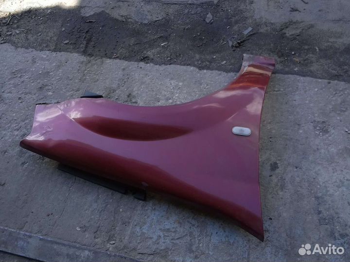 Крыло переднее правое Renault Logan 1 2004-2014