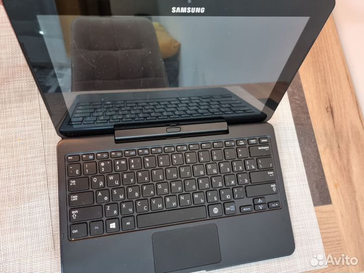 Samsung ativ SMART pc pro xe700t1c