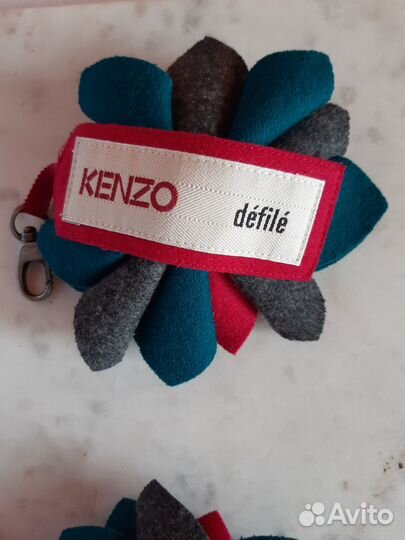Брелок Kenzo оригинал Цветок из фетра