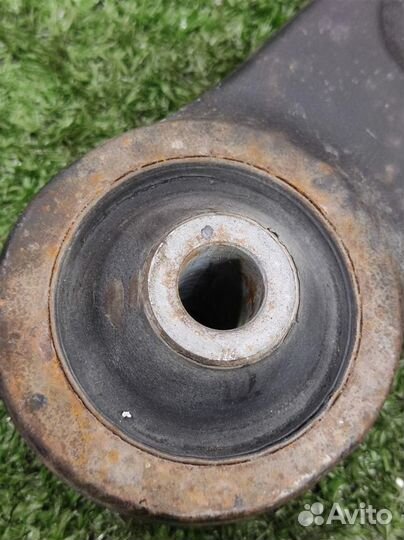 Рычаг передний левый нижний Peugeot 308 (4E) 2008