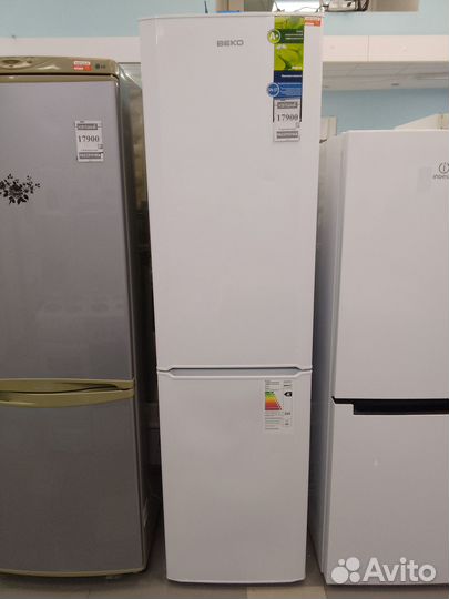 Холодильник бу Beko узкий 54см