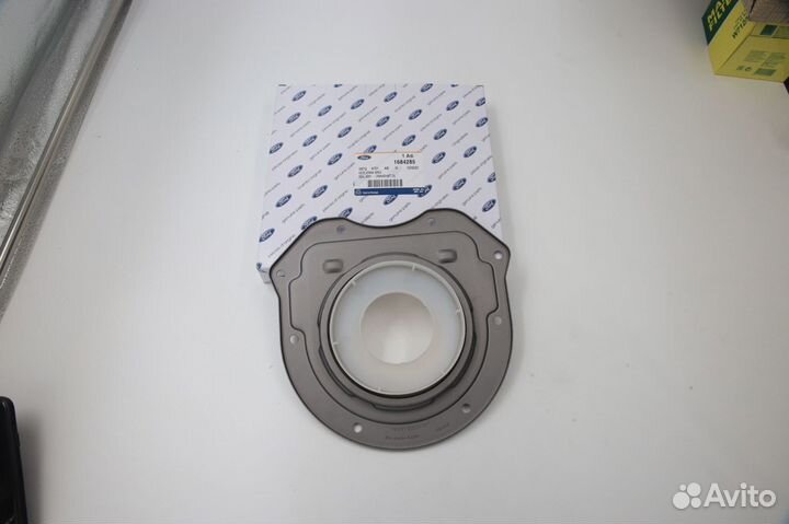 Сальник коленвала Ford задний