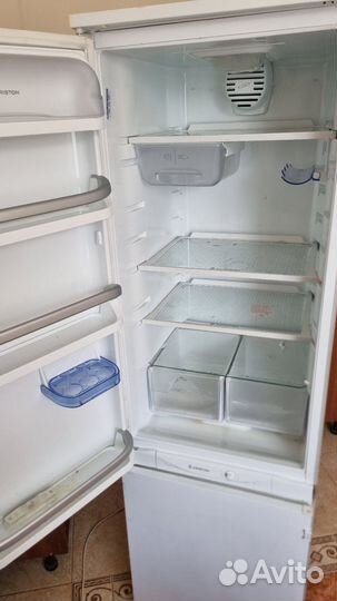 Встраиваемый холодильник бу