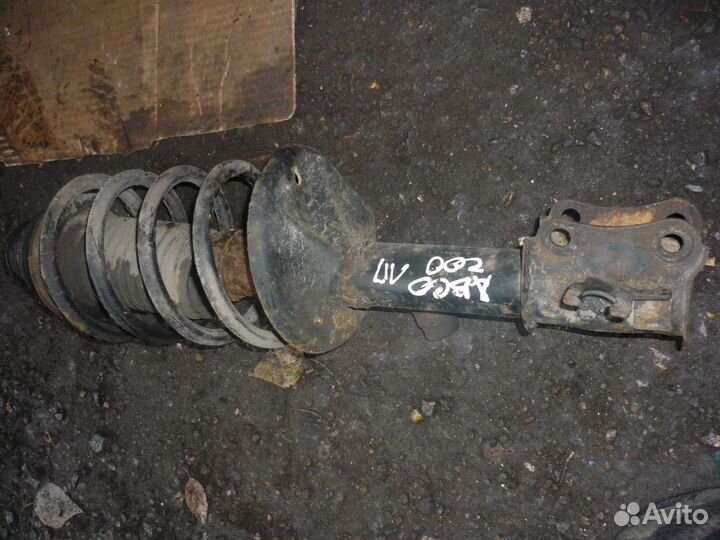 Стойка передняя левая Шевроле Авео Т250/200