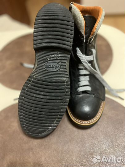 Ботинки мужские Santoni