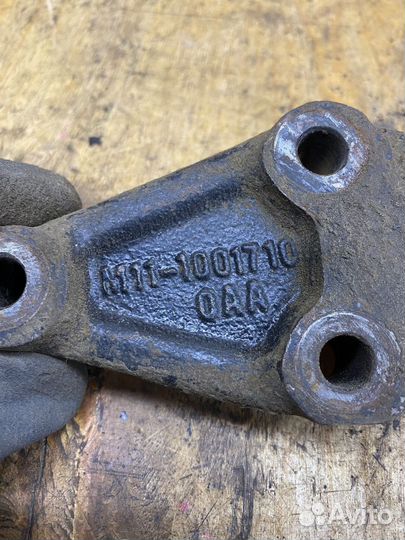 Кронштейн двигателя Chery M11 A3 SQR481F 2010