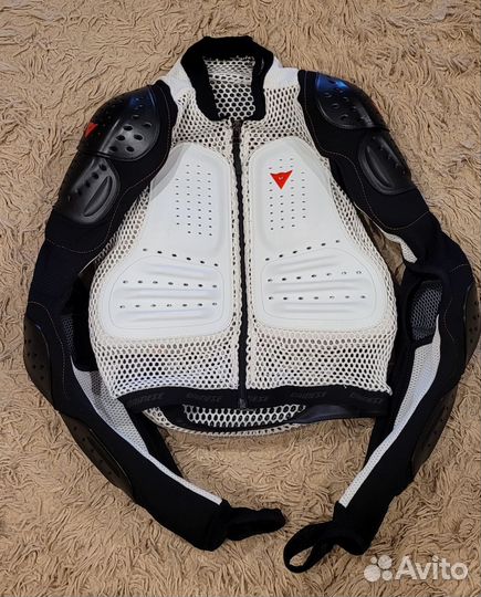 Защита dainese active protection