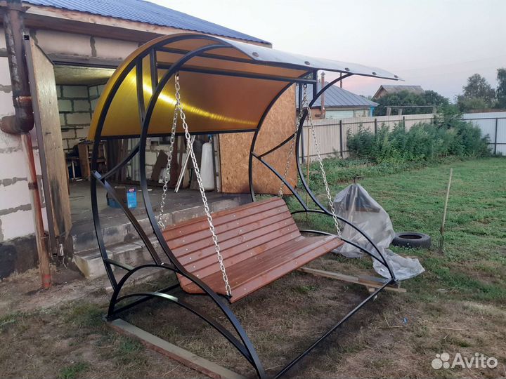 Садовые качели