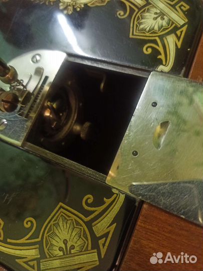 Швейная машина Neumann